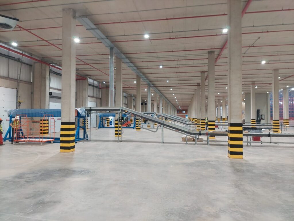 extendable conveyor