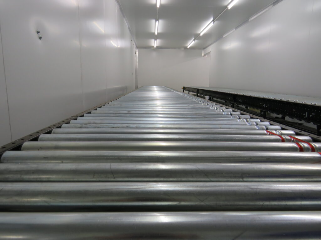 powered roller conveyor